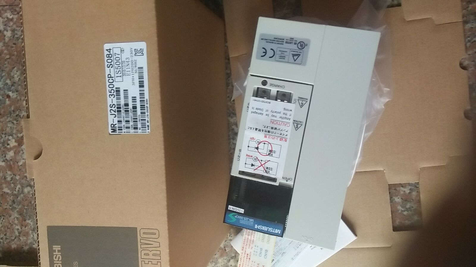 new 1PC Mitsubishi MR-J2S-350CP-S084 Servo Motor In Box ping - MITSUBISHI