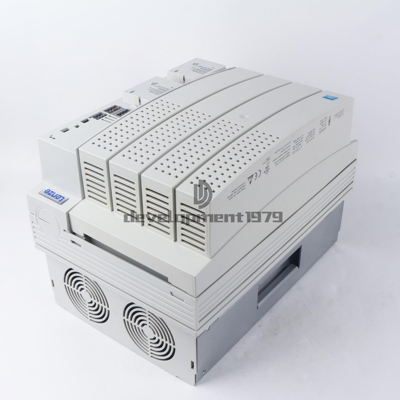 new ONE Lenze E82EV223K4B241 E82EV223-4B241 Frequency Inverter Converter - LENZE