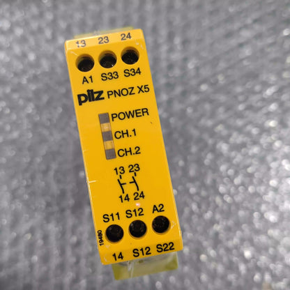 new 1pcs Pilz Safety Relay Module PNOZ X5 774325 - PILZ