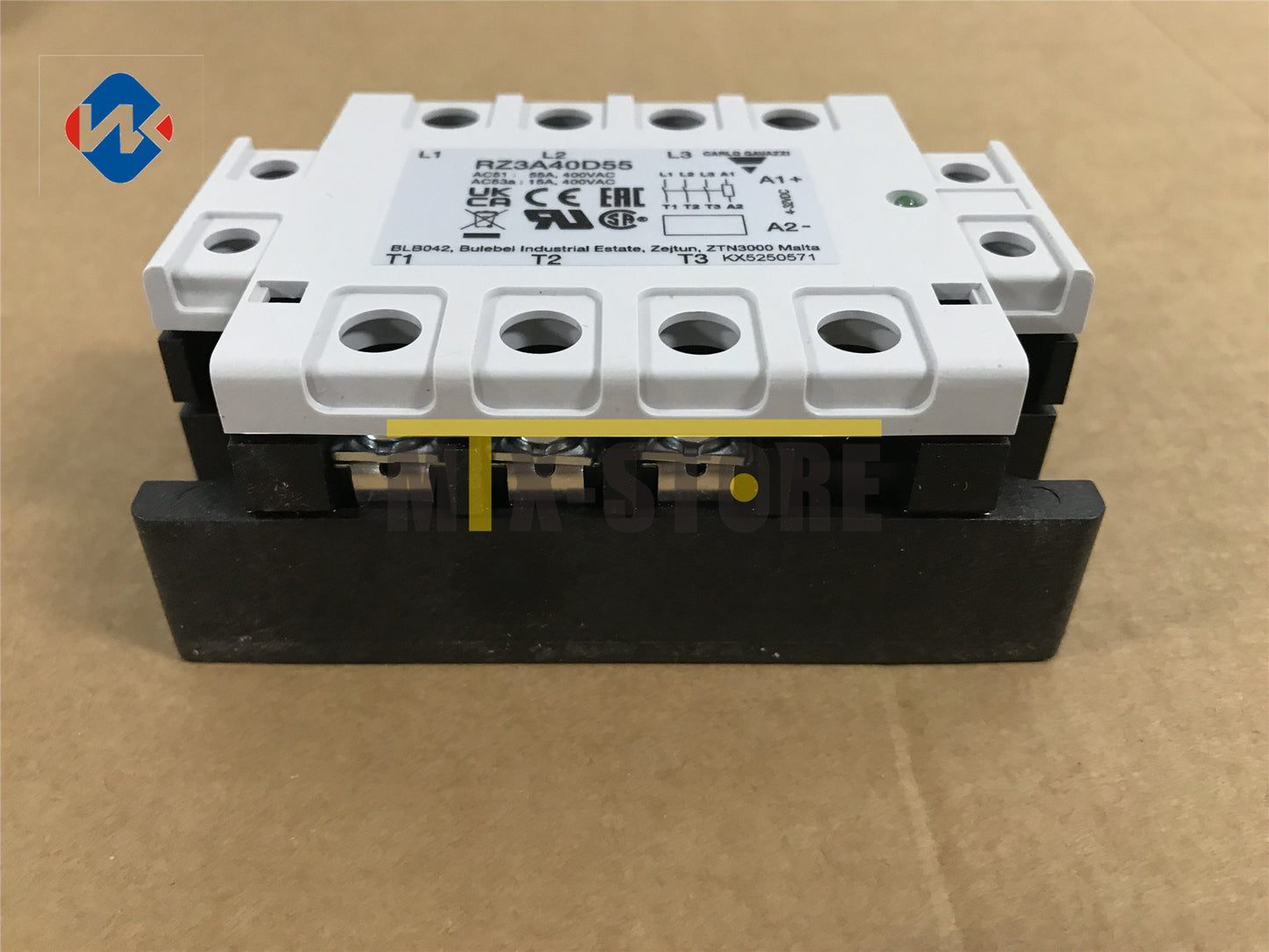 new 1pcs ONES CARLO GAVAZZI RZ3A40D55