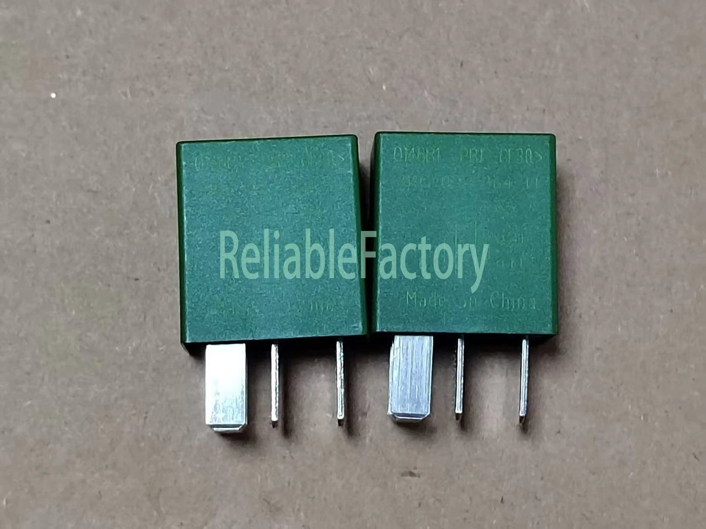 2PCS GM 84522233 12V Relay 4RC 933 364-11