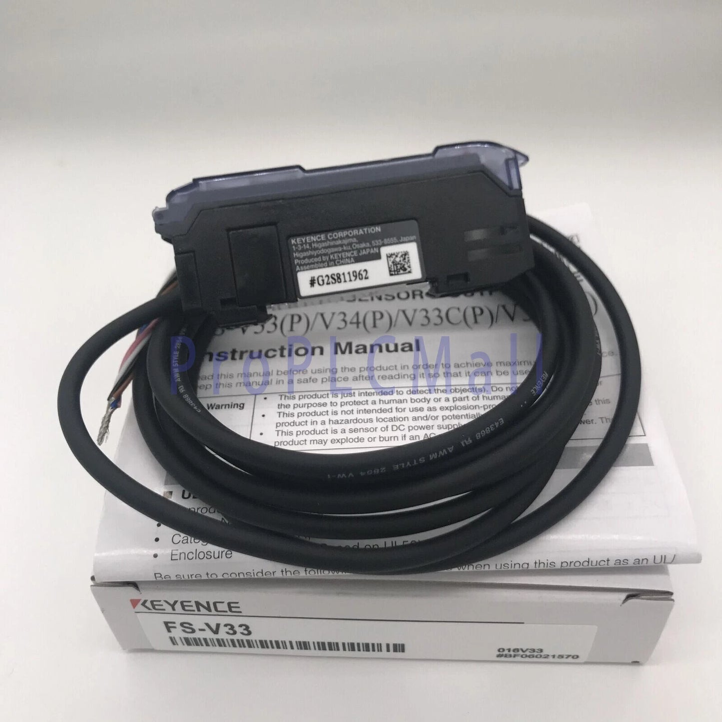 KEYENCE FS-V33 Digital Display Fiber Amplifier 1PCS