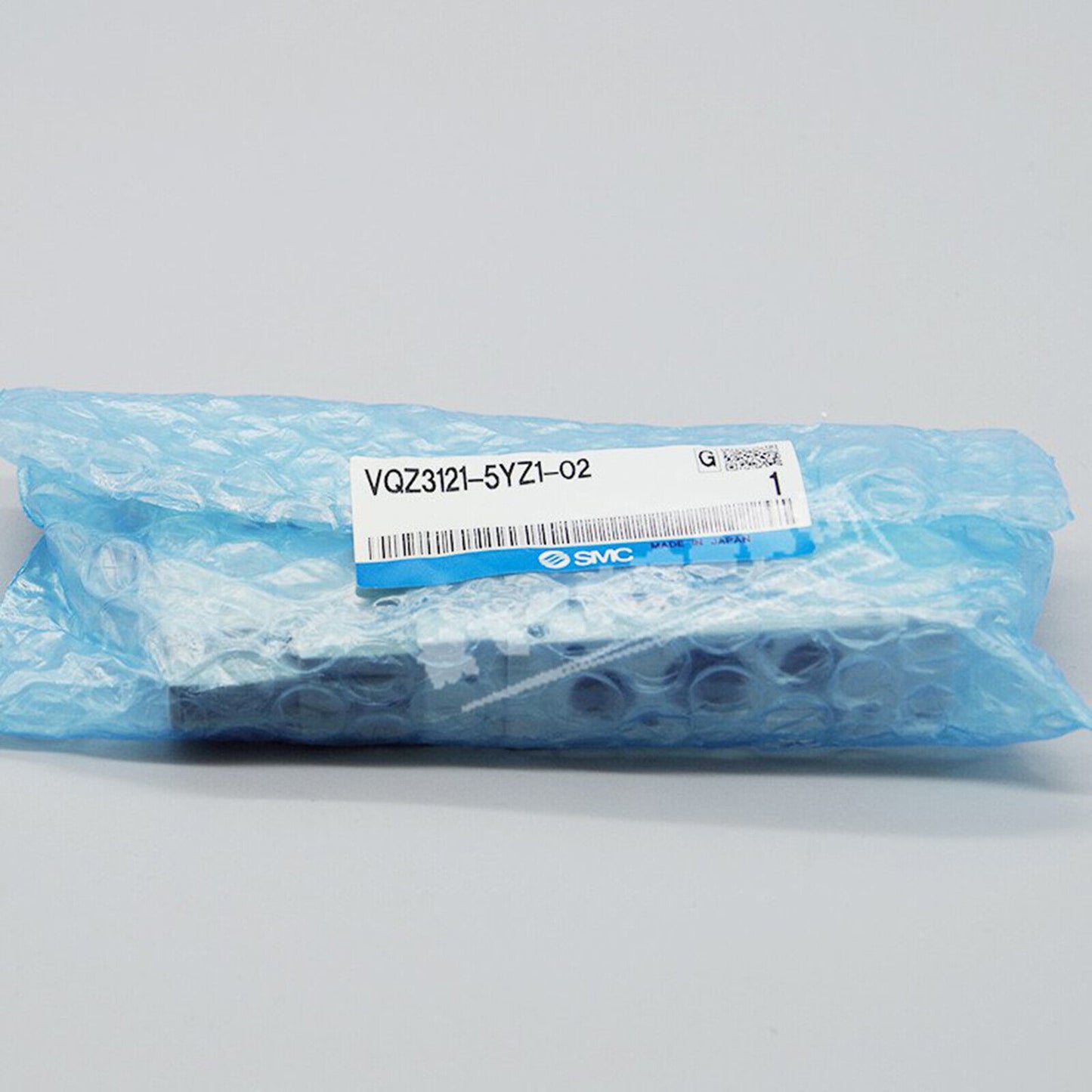 Efficient SMC VQZ3121-5YZ1-02 Solenoid Valve - Industrial Flow Control Solution - SMC