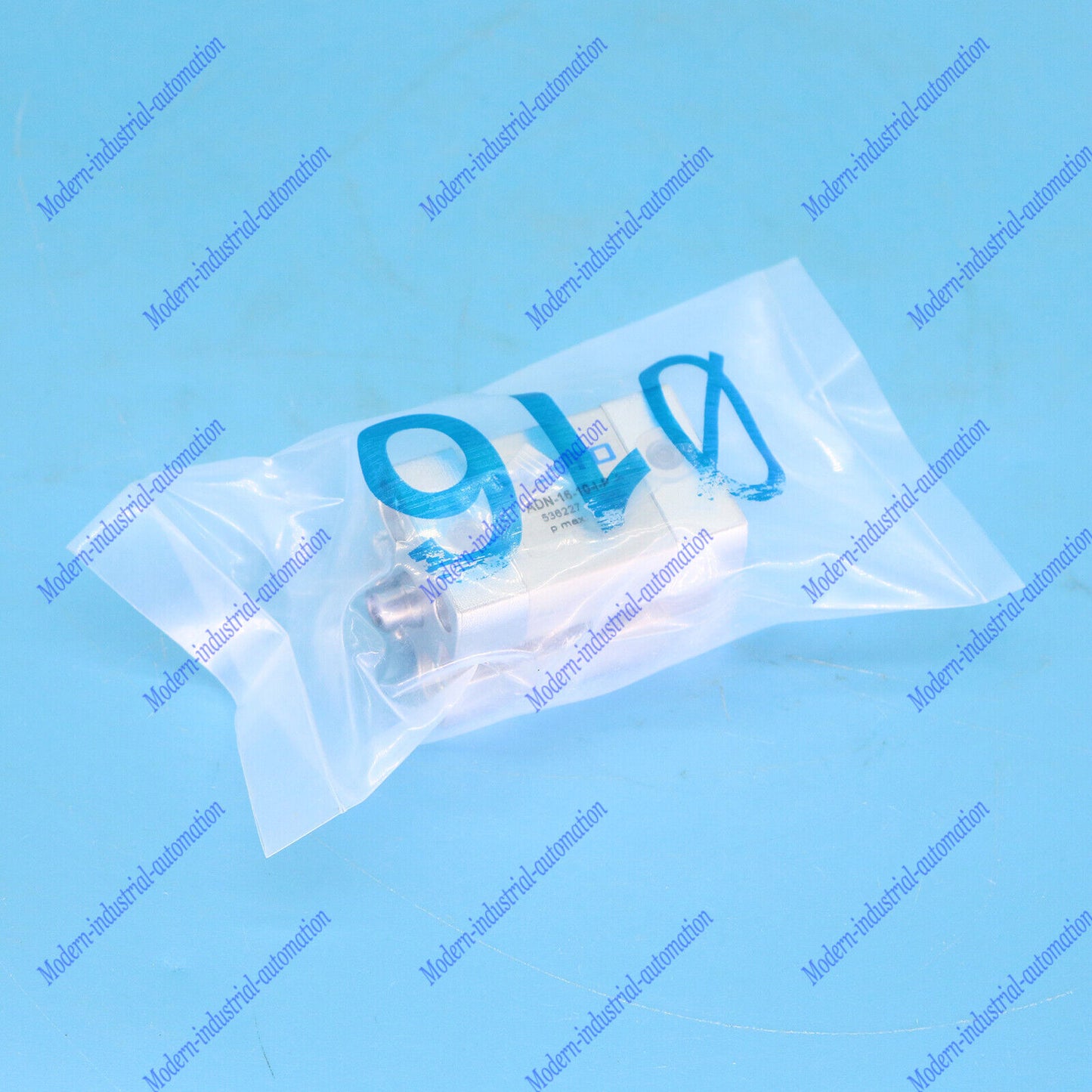 new one FESTO ADN-16-10-I-P-A 536227 Compact Air cylinder fast Ship - FESTO