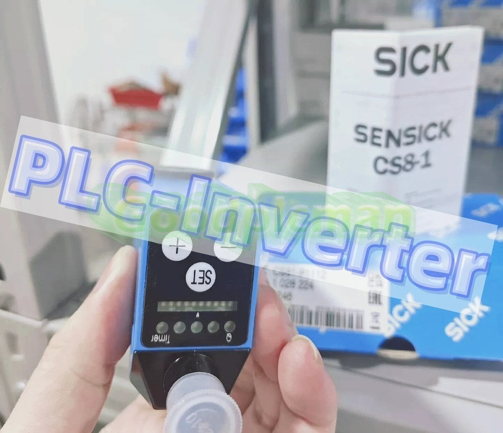 1PCS SICK CS81-P1112 1028224 Color sensor Fast ping-