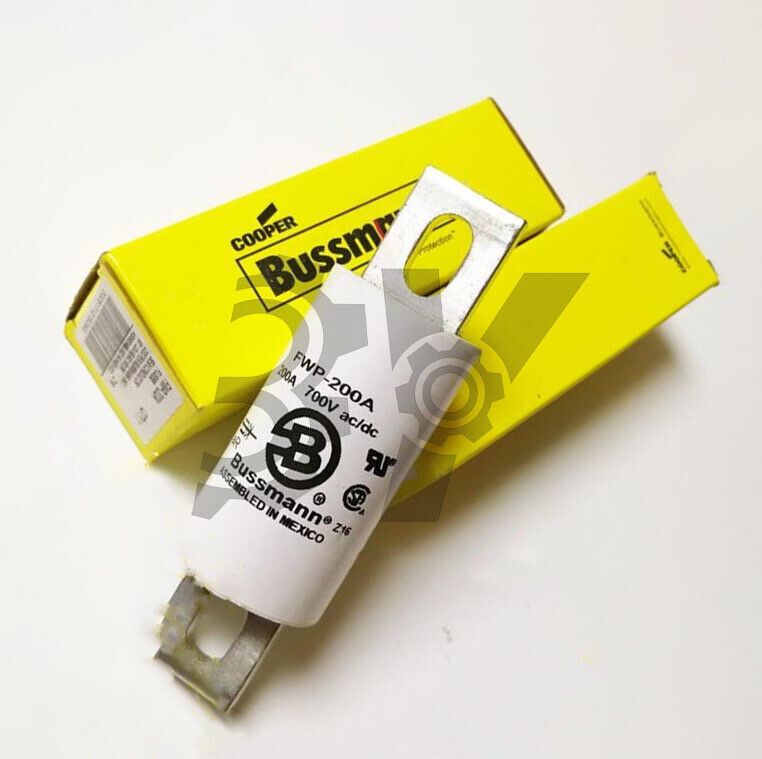 new  One Bussmann FWP-200A (FWP200A) 200Amp (200A) Fast Acting Fuse 700V