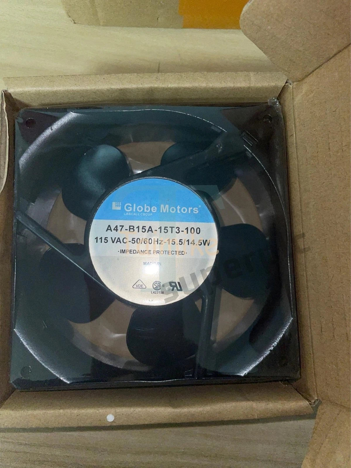 1pc fan freeship A47-B15A-15T3-100 115V Globemotors 120*120*38