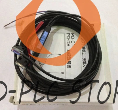1PCS PQ-02 PQ 02 Keyence Photoelectric Sensor