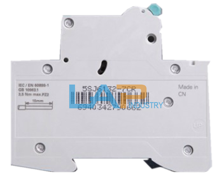 new 1PC  FOR SIEMENS Circuit Breaker 5SJ6132-7CR 1P 32A