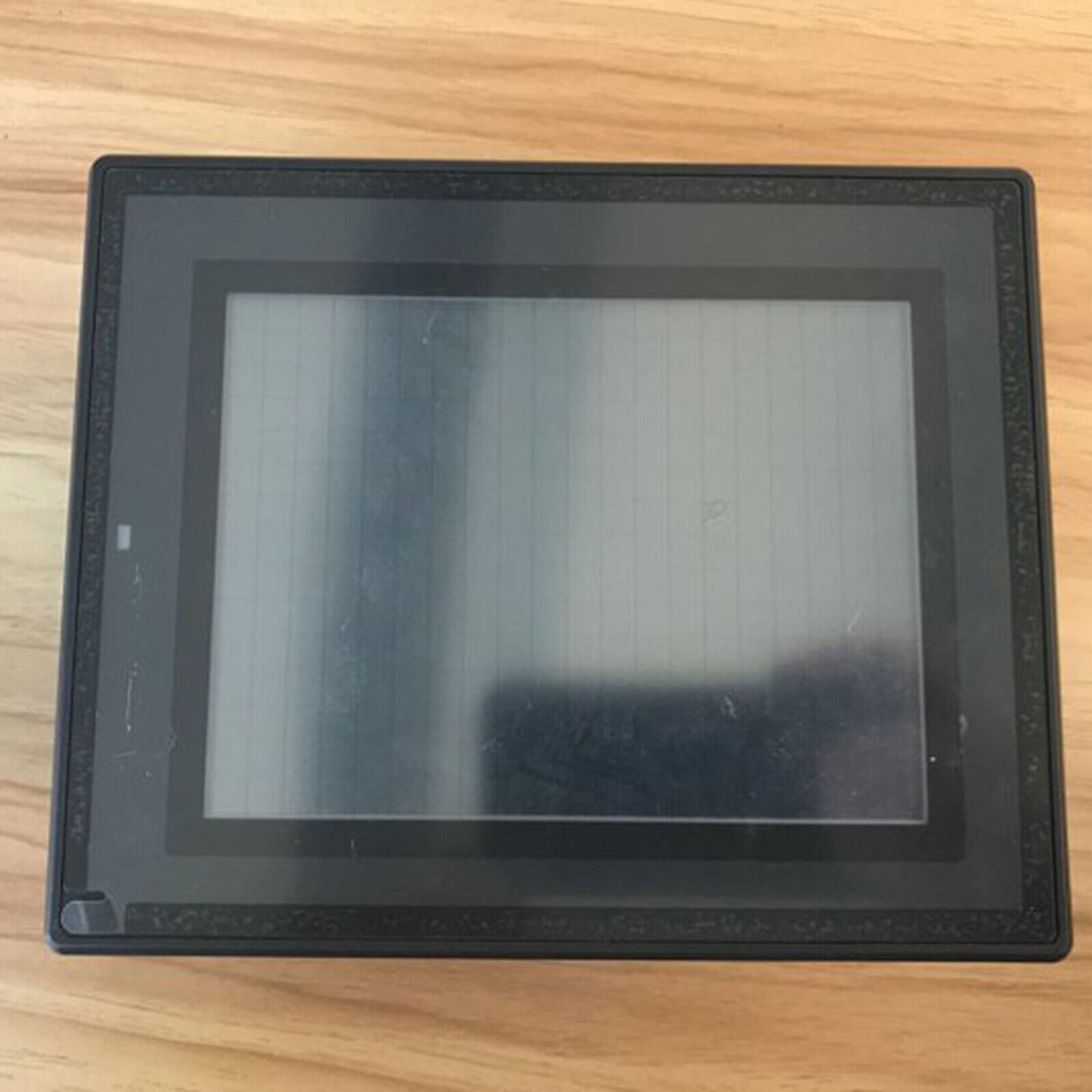 used VT-5SB Touch Panel - ONE KEYENCE