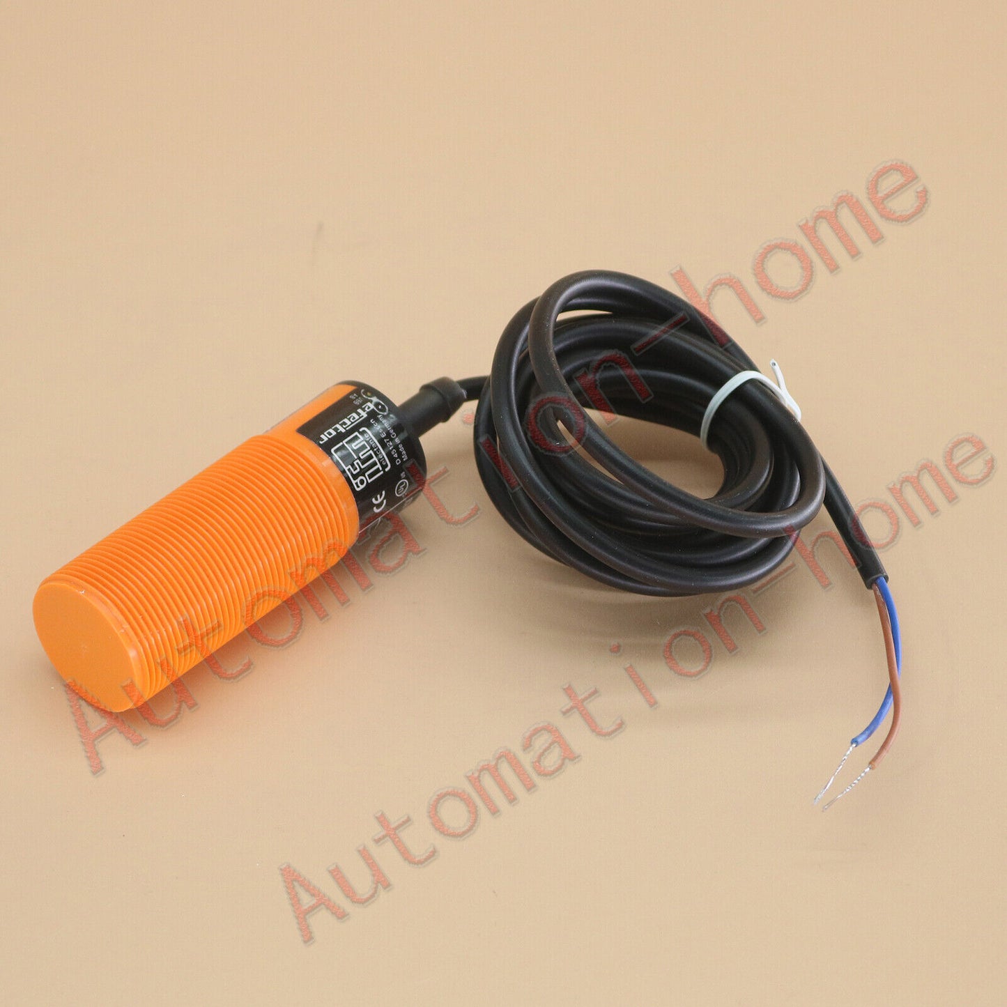 new 1PC IFM KI0209 capacitive sensor model - IFM