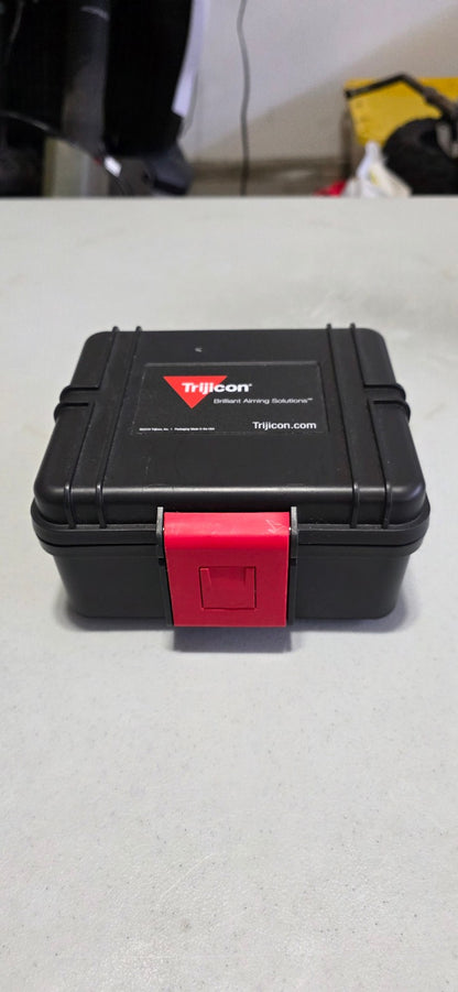 Trijicon MRO-C-2200003 Sight with Scalarworks LEAP/05 1.57" quick-detach mount