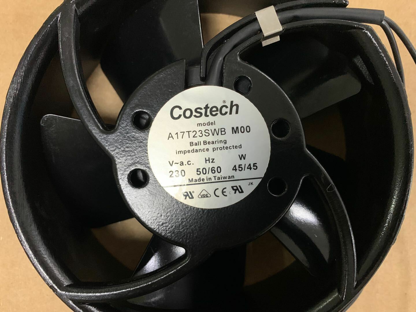 new Costech A17T23SWB M00 fan All metal iron fan blade AC230V 45W