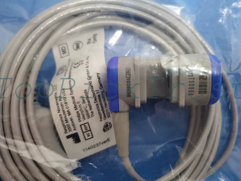 Capnostat 5 mainstream CO2 sensor,