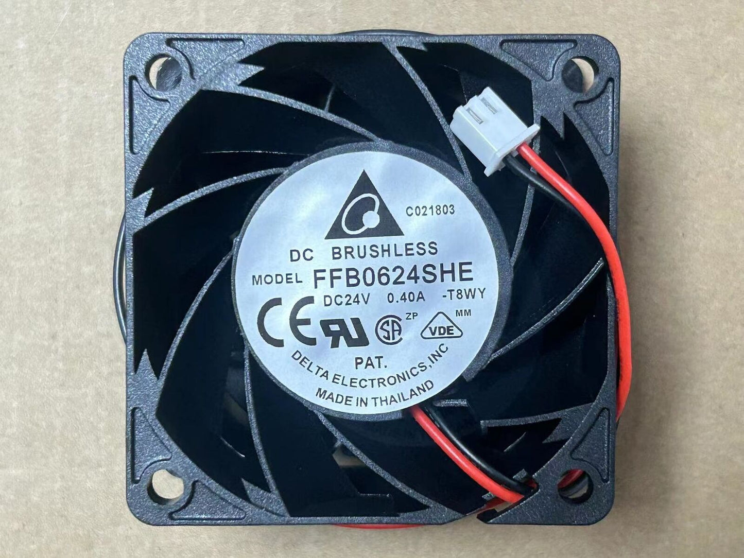 used 1pcs Delta FFB0624SHE 24V 0.4A 6 cm 6CM 6038 double ball inverter fan