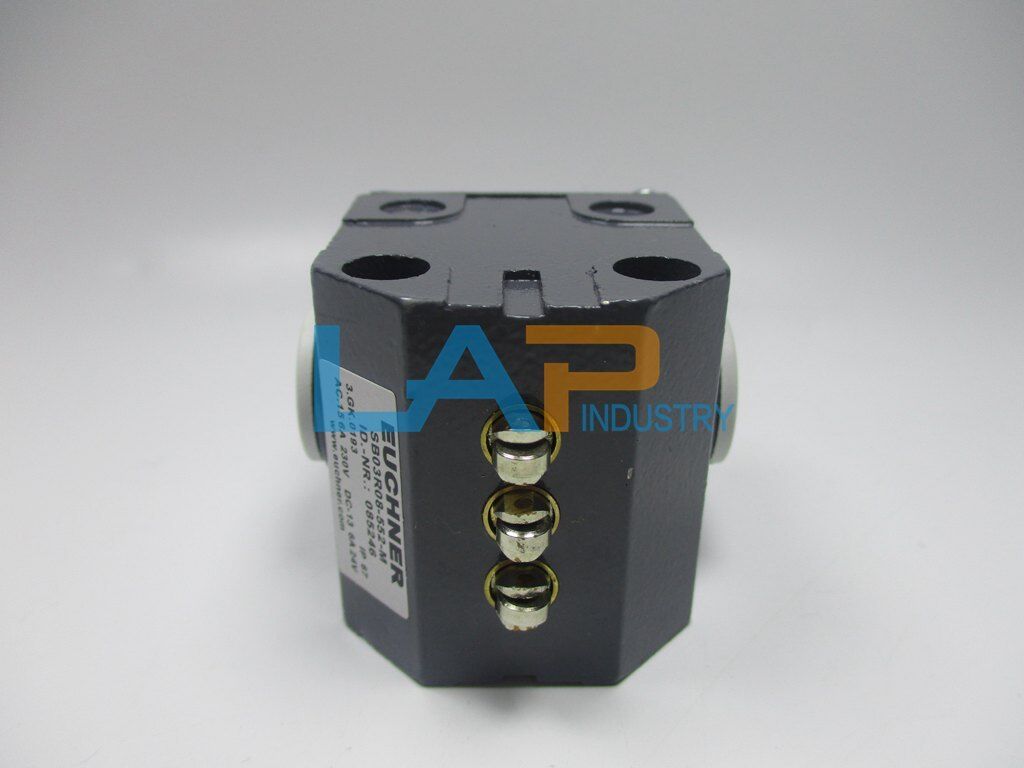 new 1PC  For EUCHNER Safety Switch SB03R08-552-M