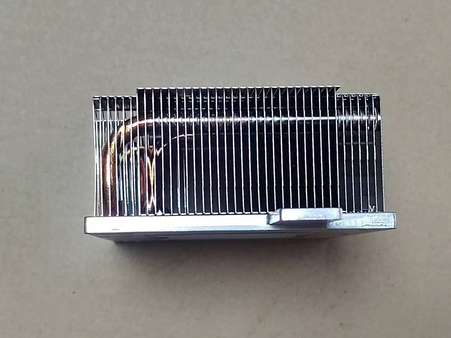 new for Dell PowerEdge R540 2U CPU Heatsink KG4MM 0KG4MM - DELL
