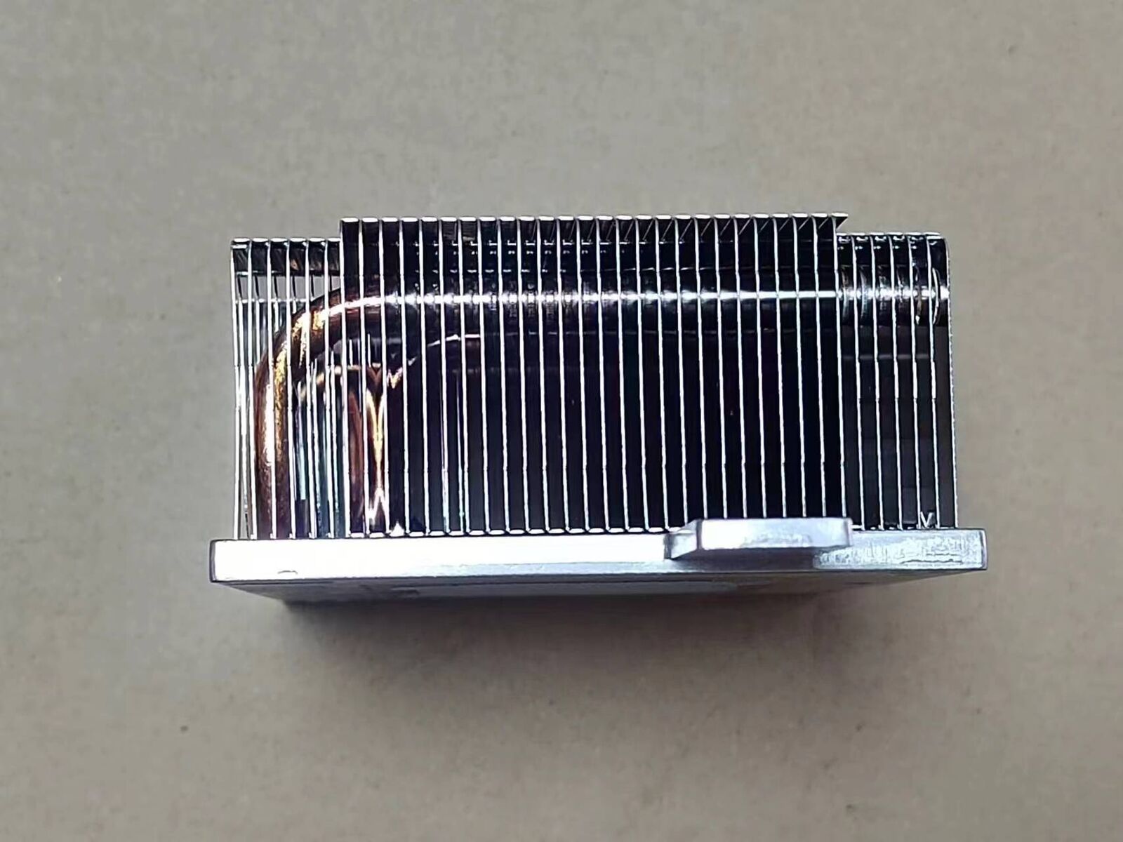 new for Dell PowerEdge R540 2U CPU Heatsink KG4MM 0KG4MM - DELL