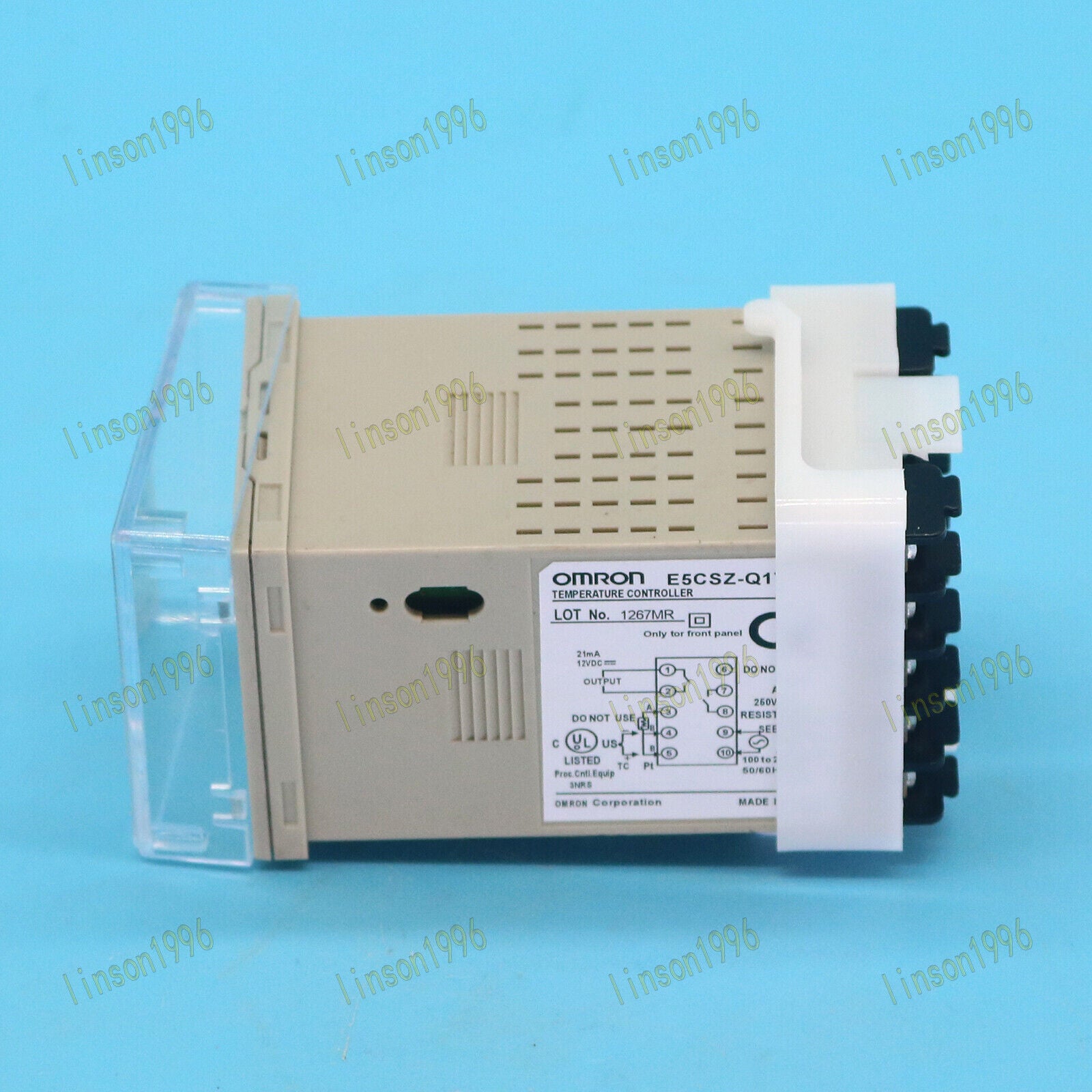 Omron E5CSZQ1T Temperature Controller - OMRON