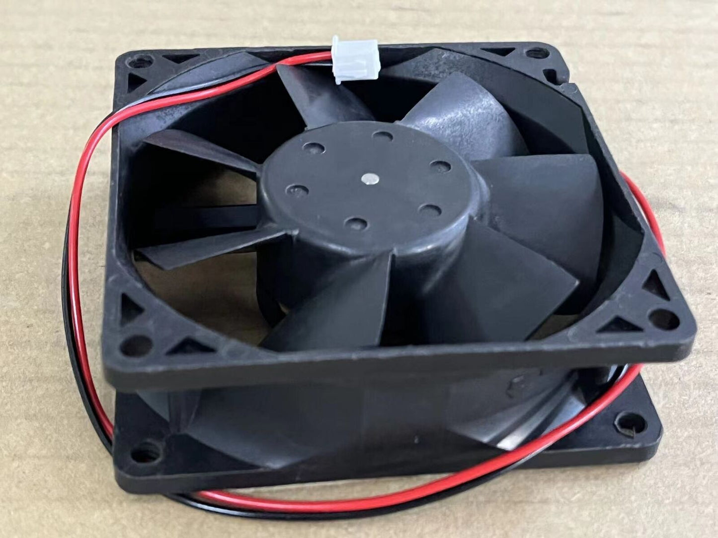new NIDEC TA300DC M33407-16G 8025 8CM 24V 0.18A Inverter cooling fan