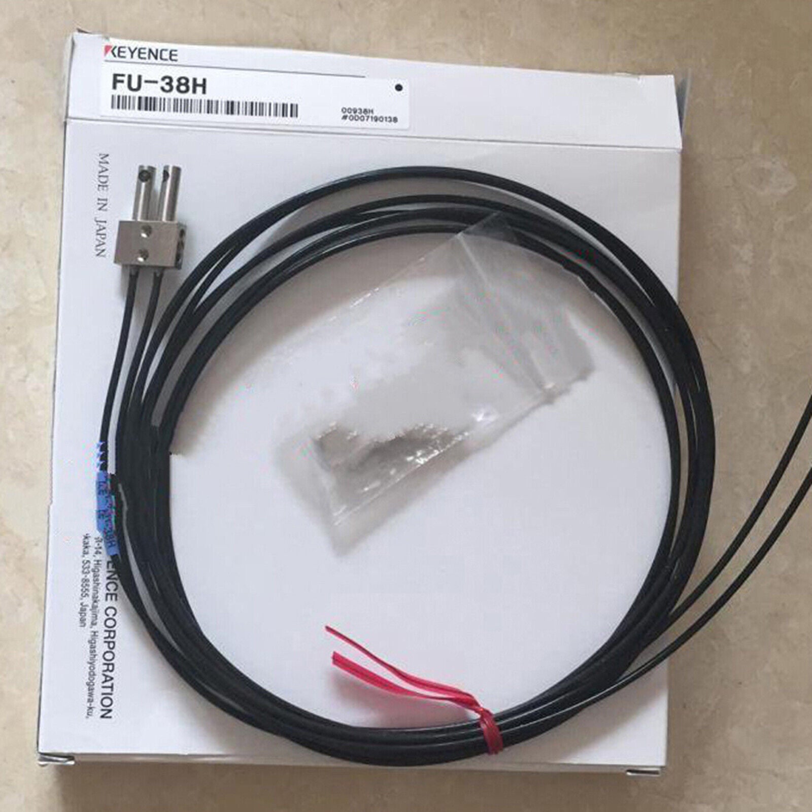 New 1-PC Keyence Laser Photoelectric Sensor FU-38H - KEYENCE