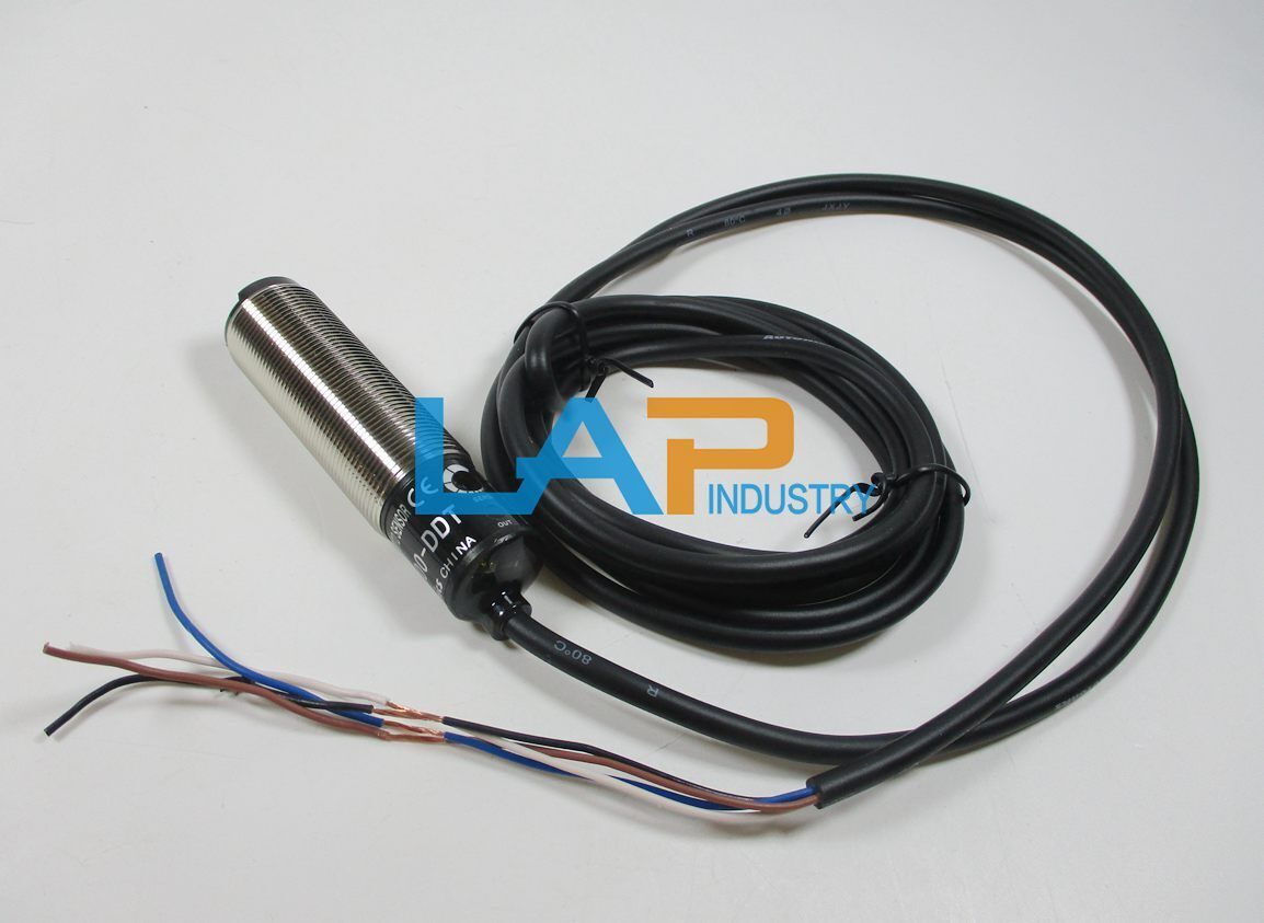 new 1PCS  FOR AUTONICS Photoelectric Sensors BR100-DDT  ( BR100DDT )