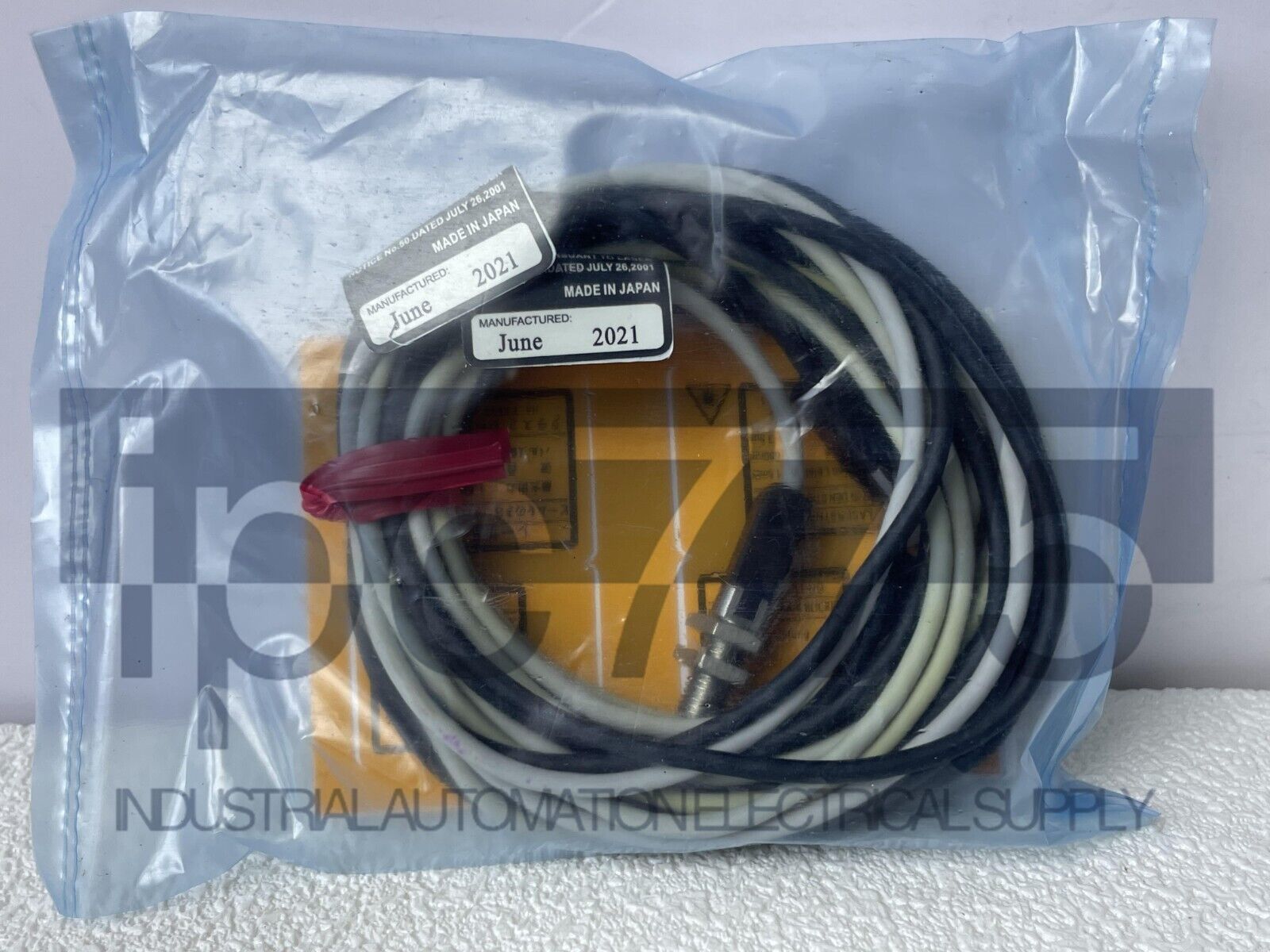 New 1PCS Keyence Laser Sensor LV-S71 - KEYENCE