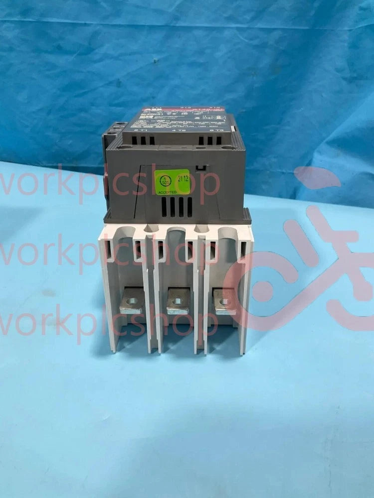 1PC Boxed ABB A145-30-11-84 3P 120 V coil Contactor