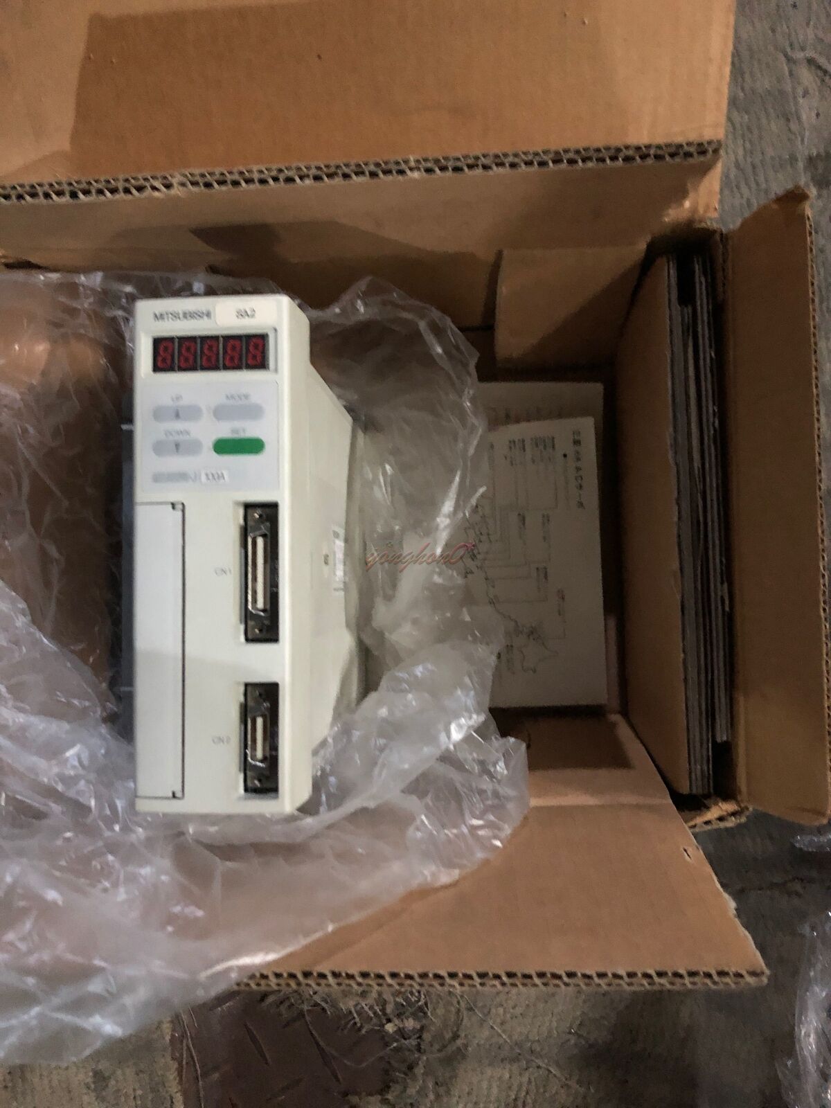 1PCS Mitsubishi servo driver MRJ100A – High Precision Motion Control - MITSUBISHI