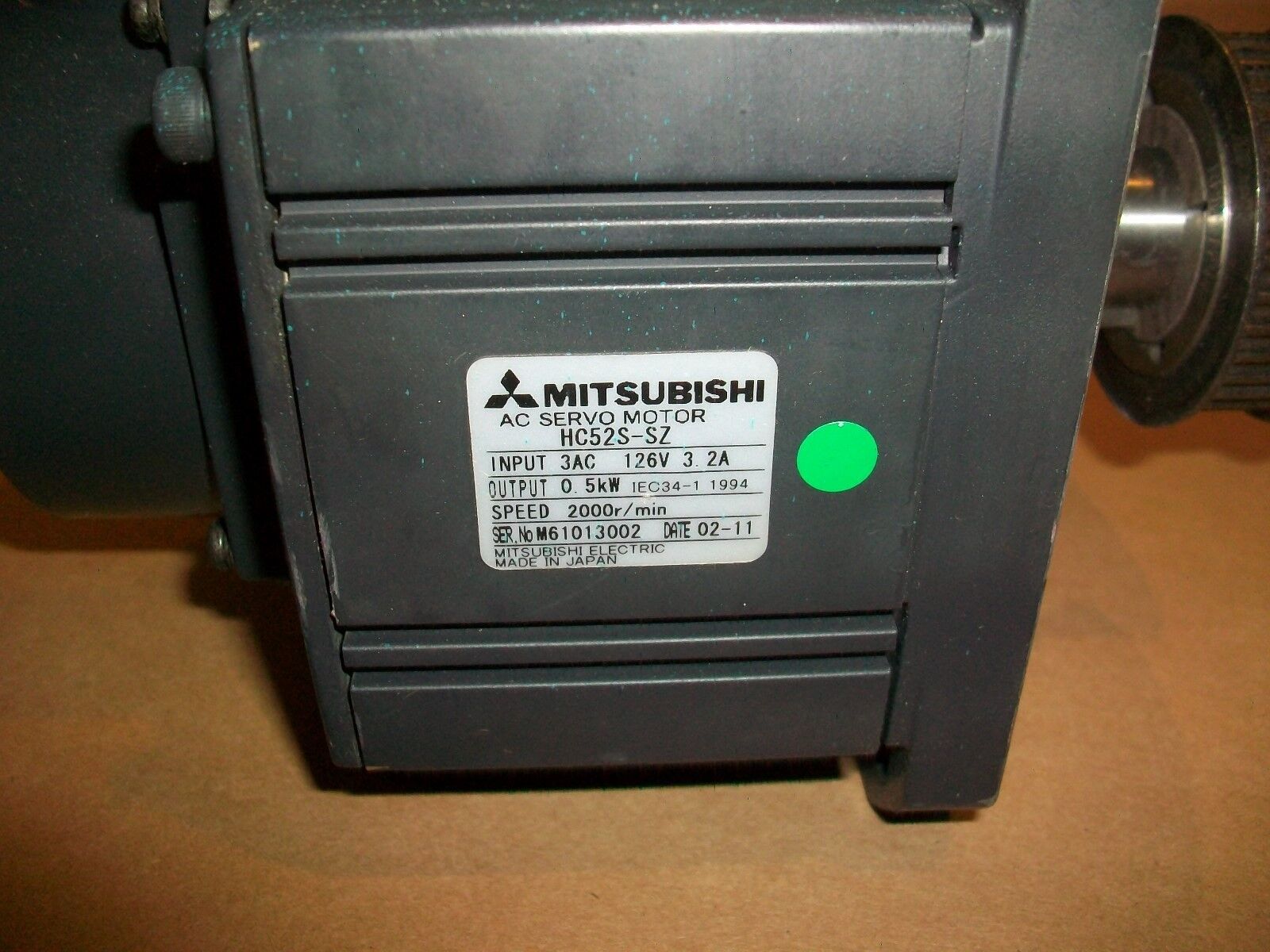 Mitsubishi HC52S-SZ Servo Motor - MITSUBISHI