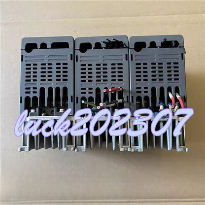 used 1PC Mitsubishi inverter FR-D720S-025-NA 220V0.4 KW - MITSUBISHI