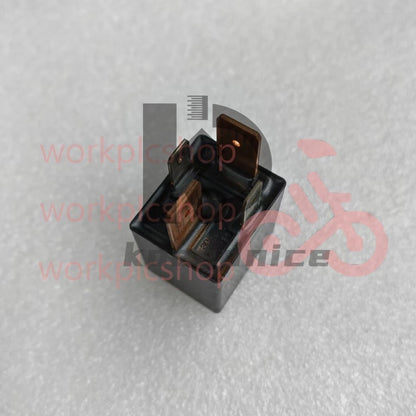 1PCS for Black Headlight Relay ACB83221-M01 CB1aH-R-12V 572-Mazda 4-Blade