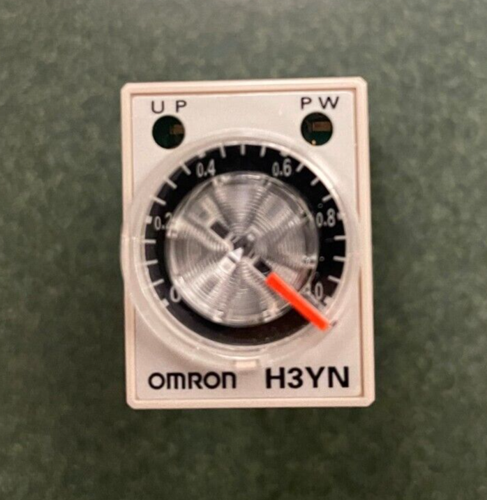 new Omron H3YN-21 Timer ( in Box) - OMRON