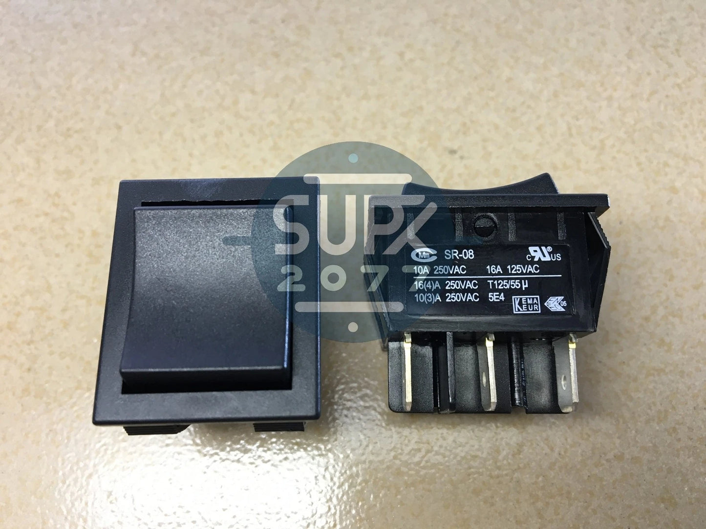 1pcs SR-08 Merchant CMm Power Rocker Switch 6 Pins 16A 250VAC T125/55u #su