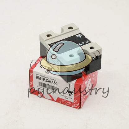 1PCS RM1E23AA50 CARLO GAVAZZI Solid State Relay 50A 230V 4-20mA