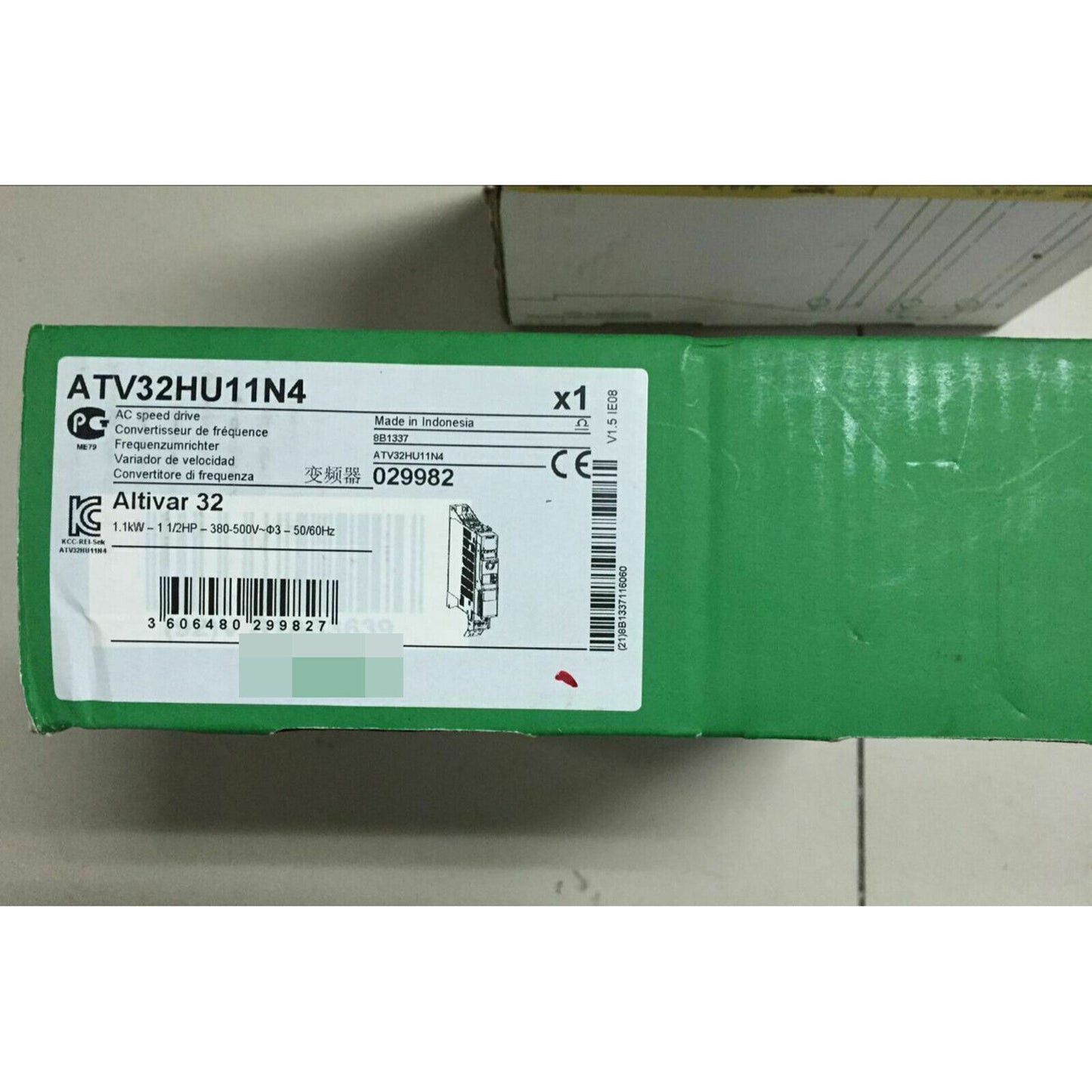 Unopened Inverter ATV32HU11N4 1.1KW 380V 50/60HZ - KOEED