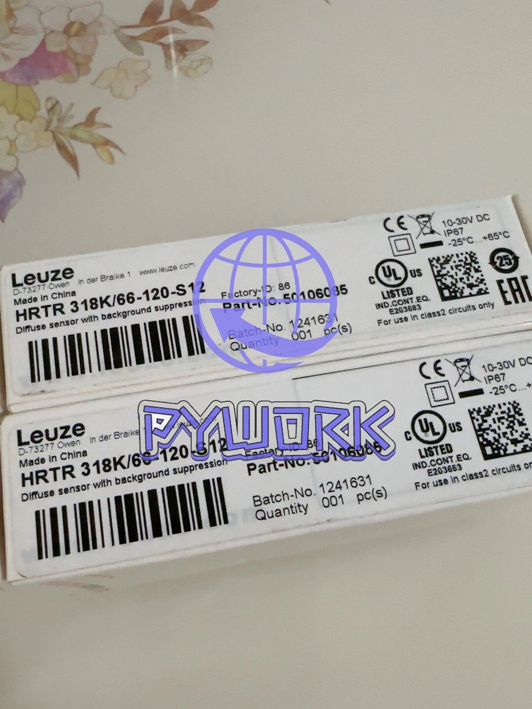 1Pcs HRTR 318K/66-120-S12 50106085 Photoelectric switch~