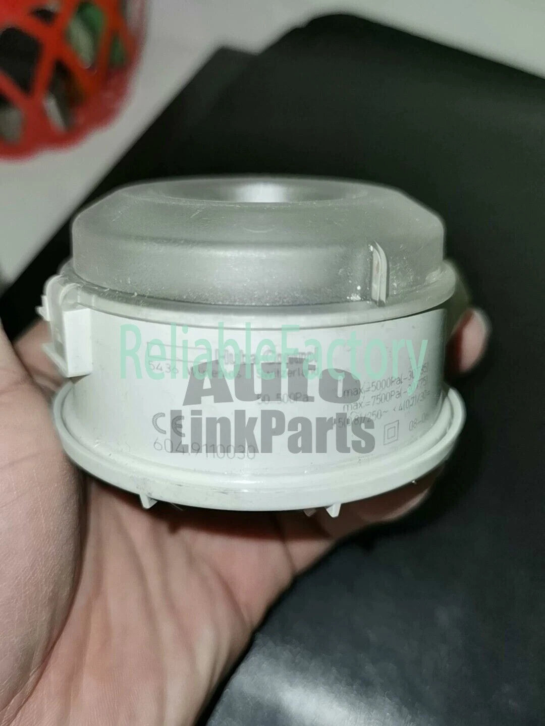 1PCS 604.9110030 pressure switch