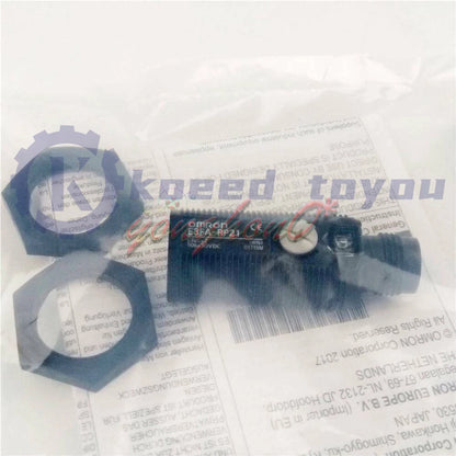 1Pcs Omron E3FA-RP21 Photoelectric Sensor