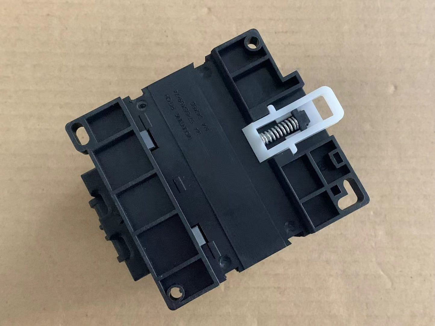 new 1 pcs Shihlin S-P35T AC 220V AC contactor