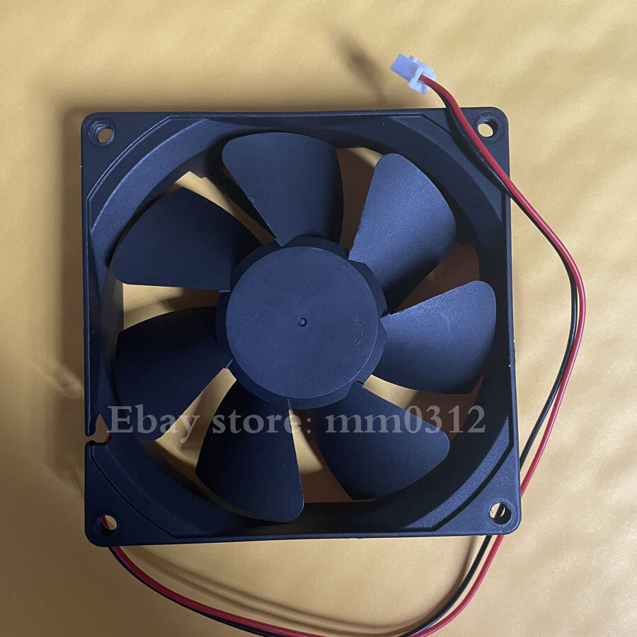 1pcs  SUNON KD1209PTS1-6 DC12V 2.8W 9CM 9025 Cooling Fan 2pin
