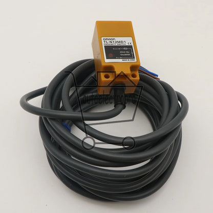1PCS Omron TL-N12MD1 5M Proximity Switch Free Shipping