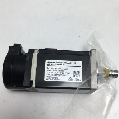 OMRON Servo Motor R88M-1M10030T-S2 Fast Ship - OMRON