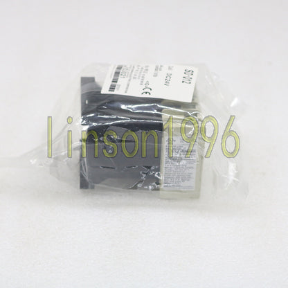 Mitsubishi SDQ12 Auxiliary Contact 24VDC - MITSUBISHI