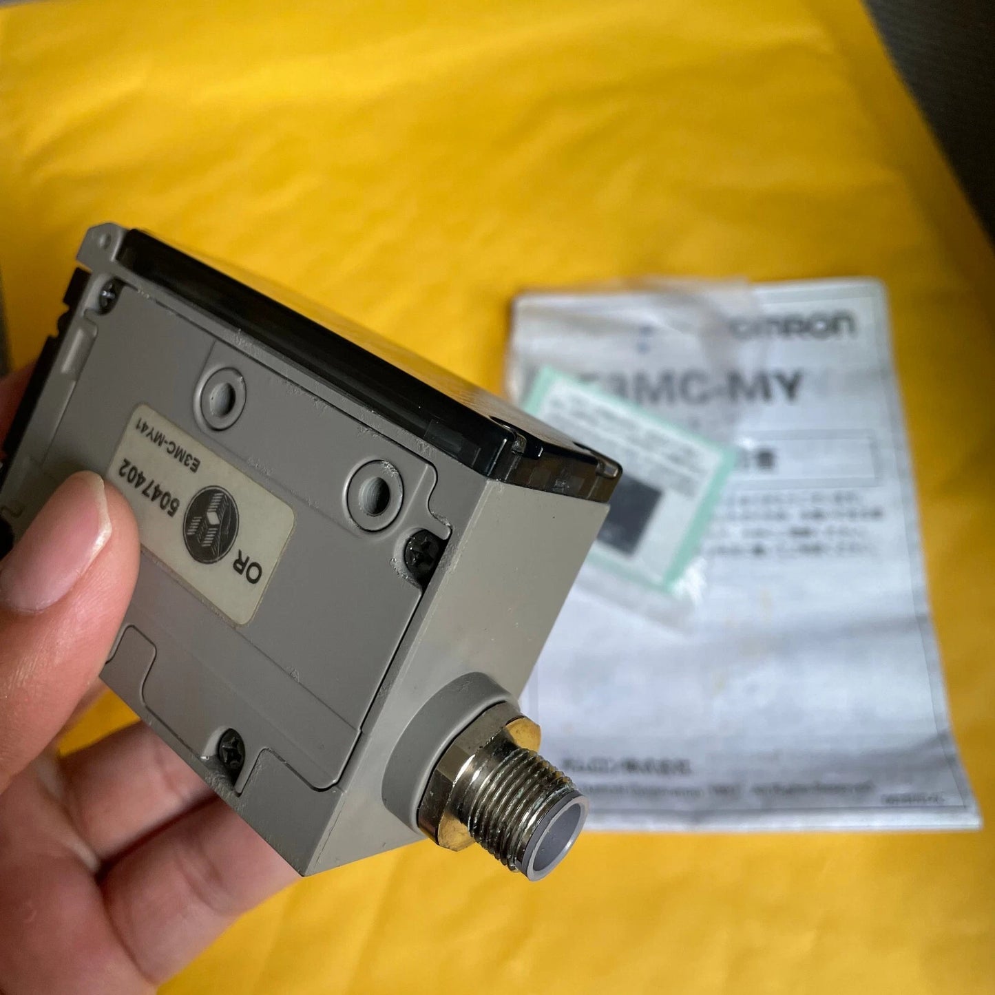 1PCS Omron sensor E3MC-MY41