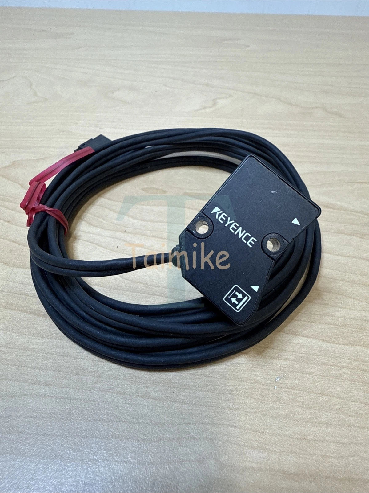 ! Keyence LV-NH37 Laser Sensor Head