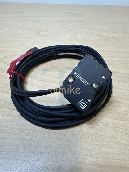 ! Keyence LV-NH37 Laser Sensor Head