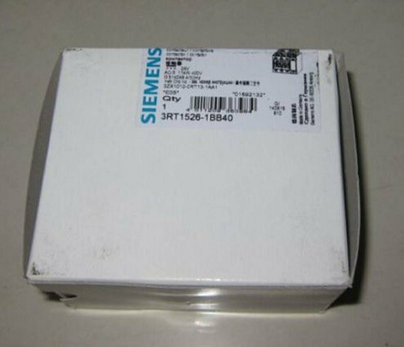 new 1PC  Siemens contactor 3RT1526-1BB40 3RT15261BB40 1 year