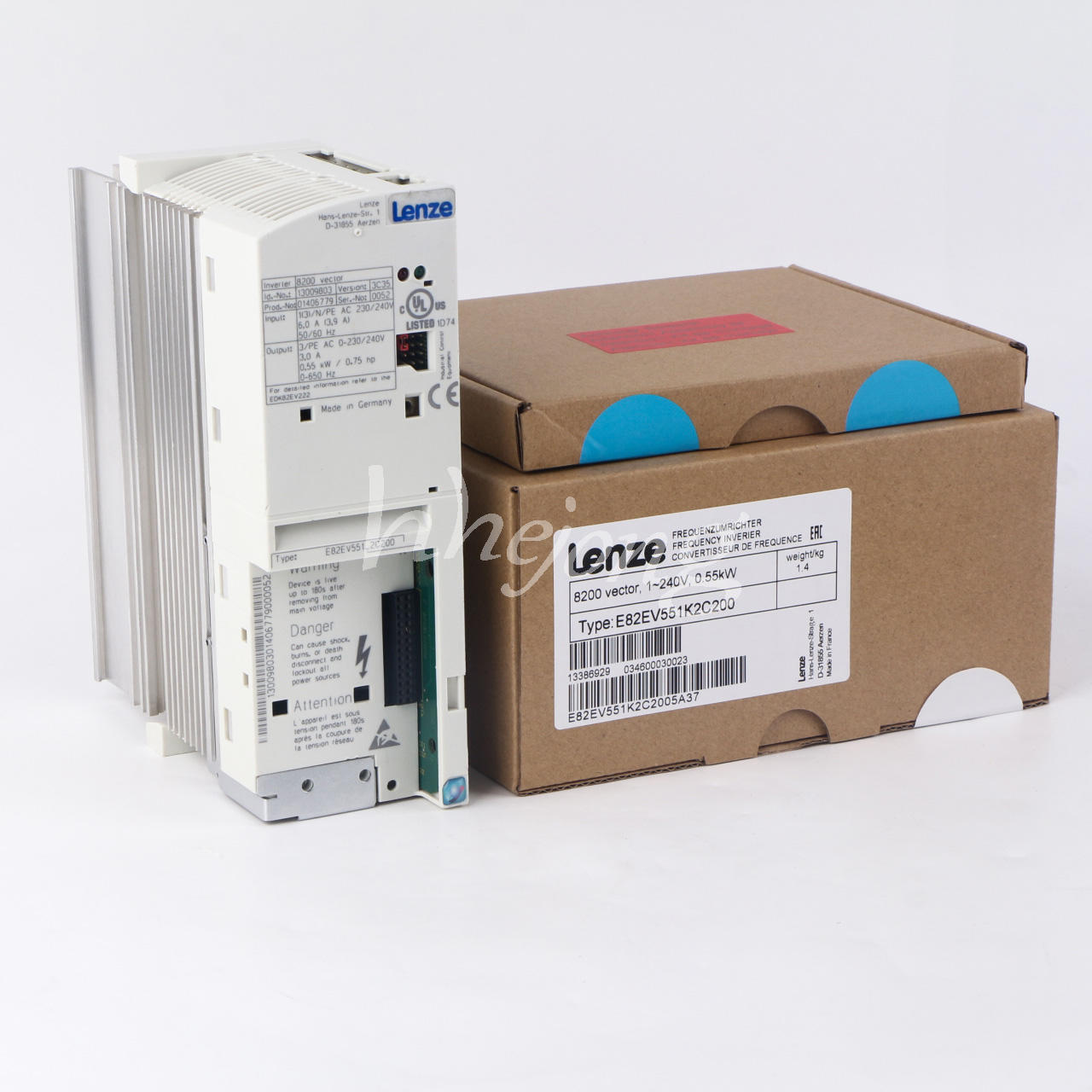 new 1PCS  Lenze Inverter E82EV551_2C200 E82EV551K2C200