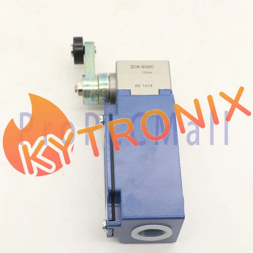 SND Limit Switch XCKJ10511H29C XCK-J10511H29C In Box~